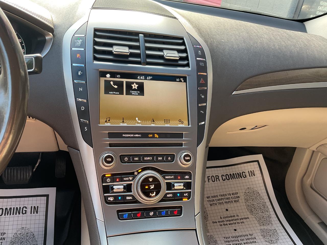 Lincoln MKZ Reserve AWD 2017