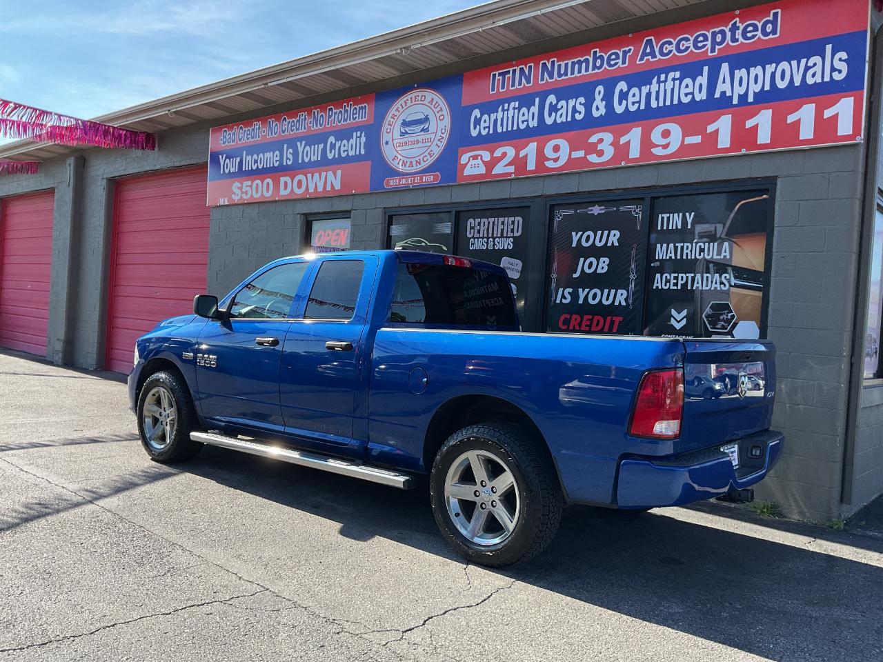 RAM 1500 Tradesman Quad Cab 4WD 2018