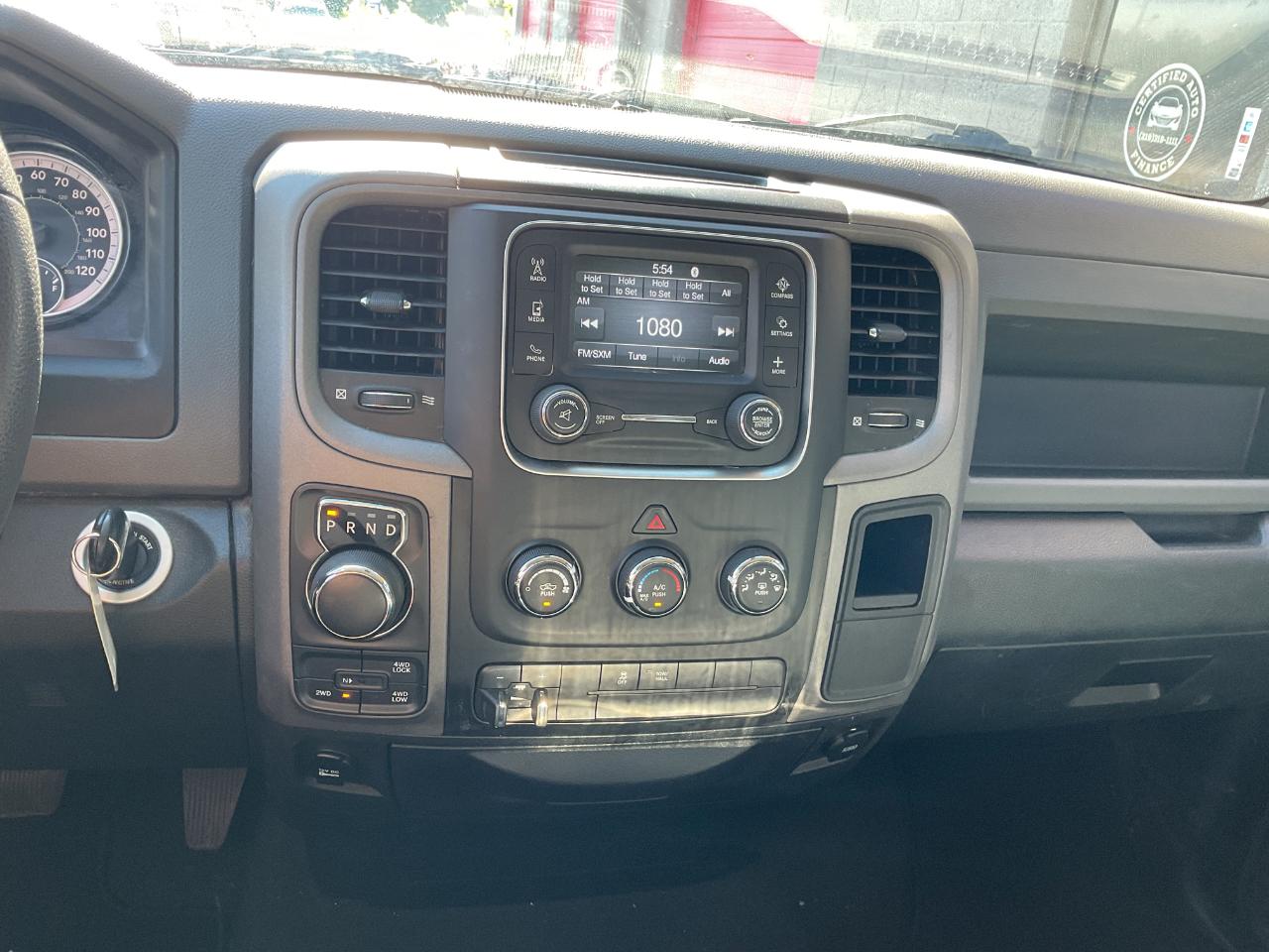 RAM 1500 Tradesman Quad Cab 4WD 2018