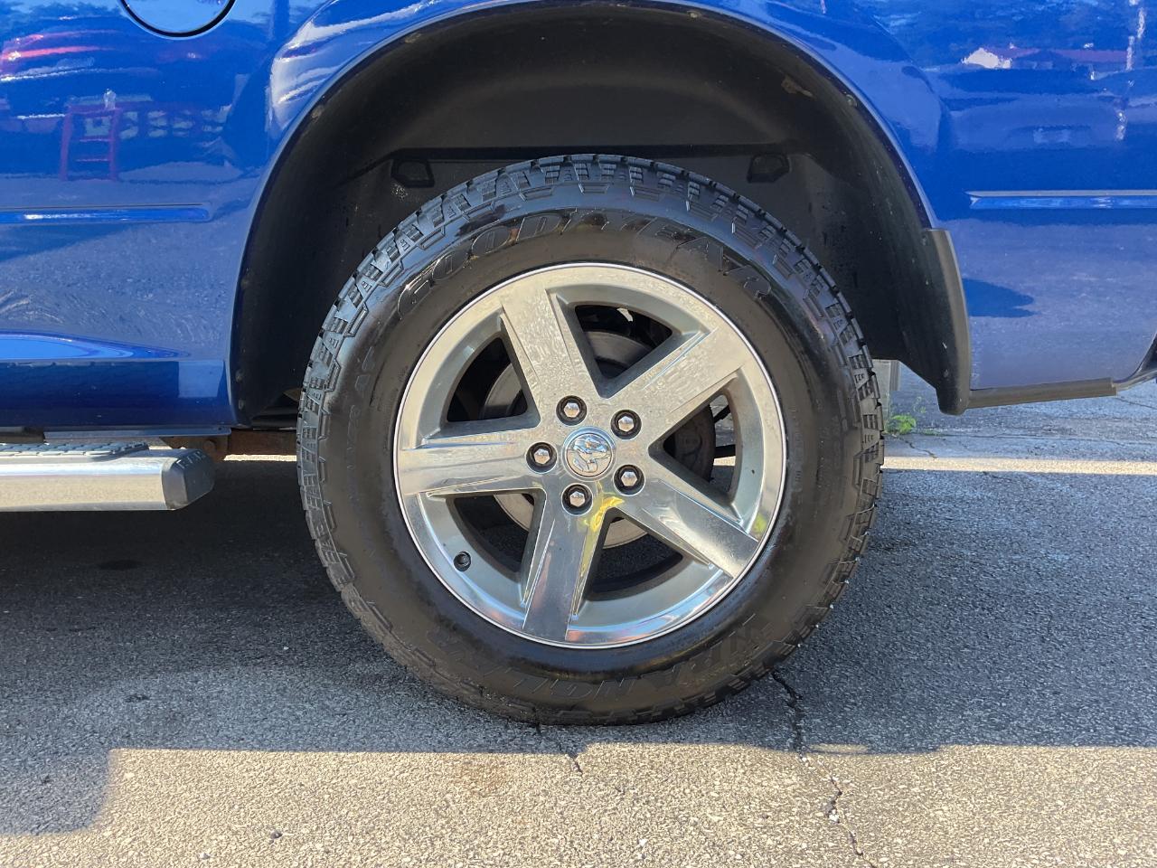 RAM 1500 Tradesman Quad Cab 4WD 2018