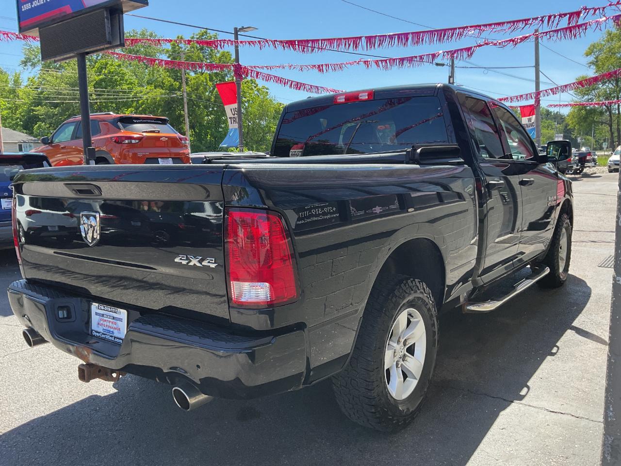 RAM 1500 Tradesman Quad Cab 4WD 2018