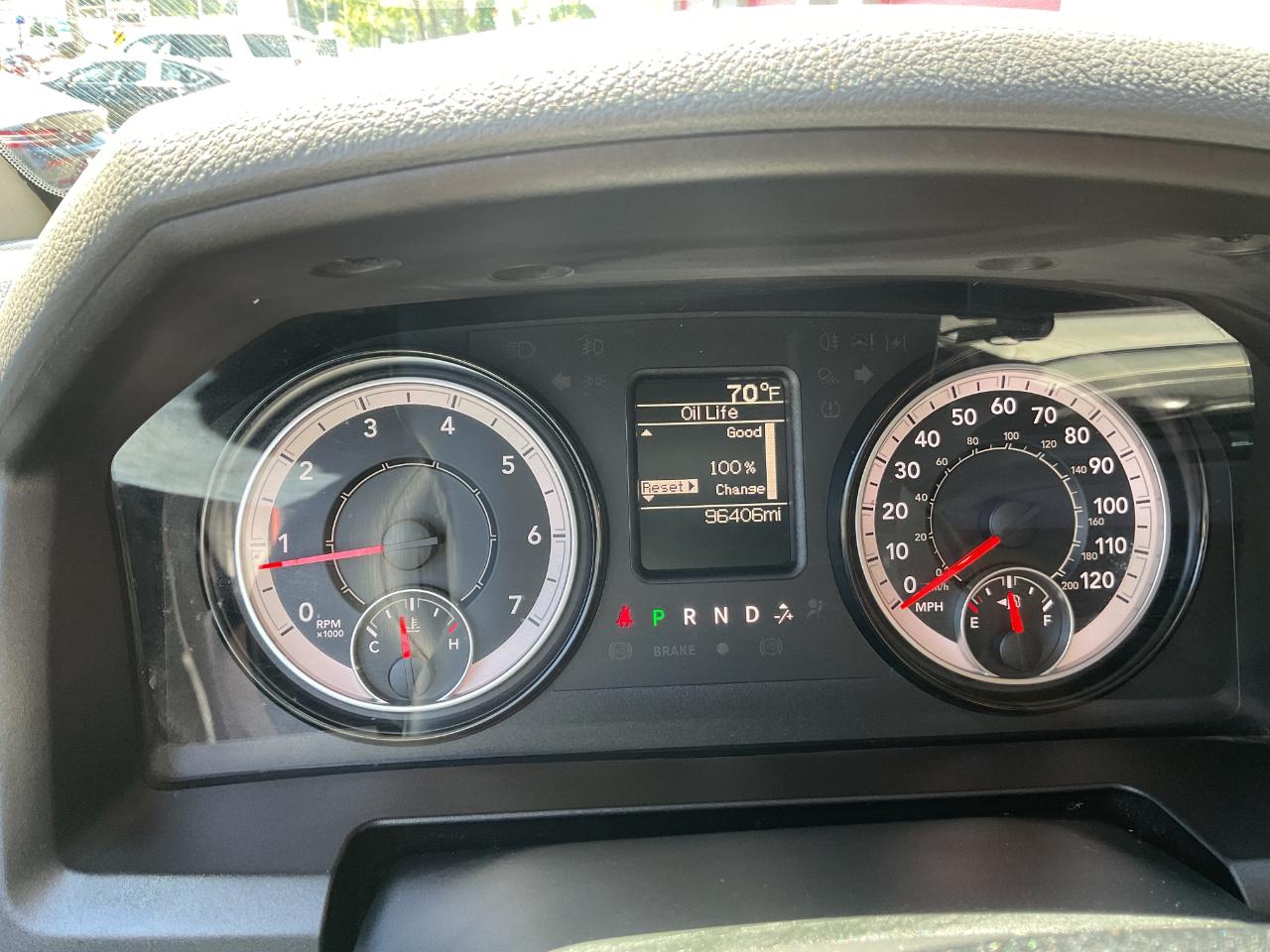RAM 1500 Tradesman Quad Cab 4WD 2018
