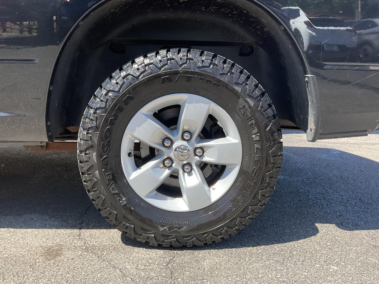 RAM 1500 Tradesman Quad Cab 4WD 2018