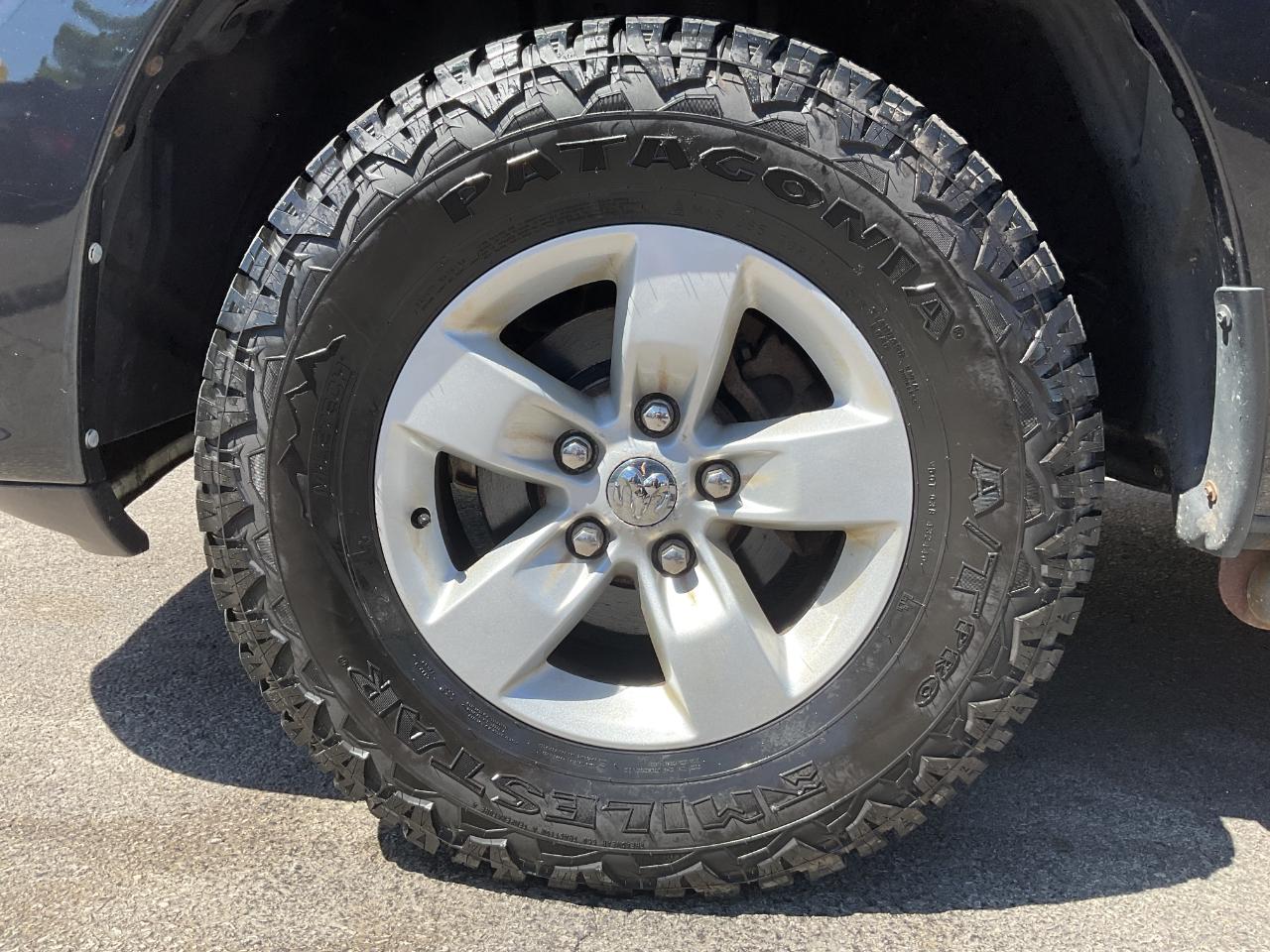 RAM 1500 Tradesman Quad Cab 4WD 2018