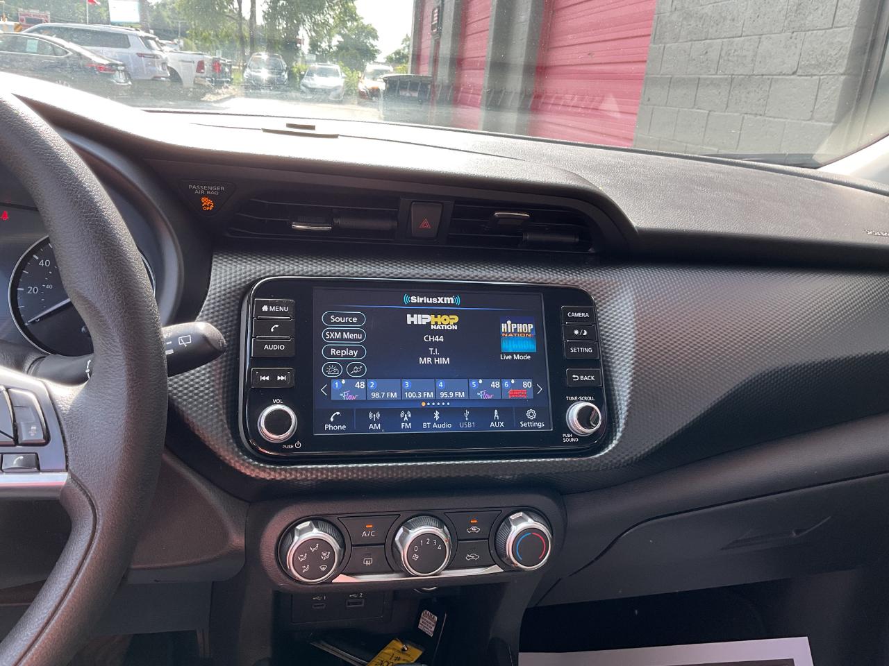Nissan Kicks SV 2024