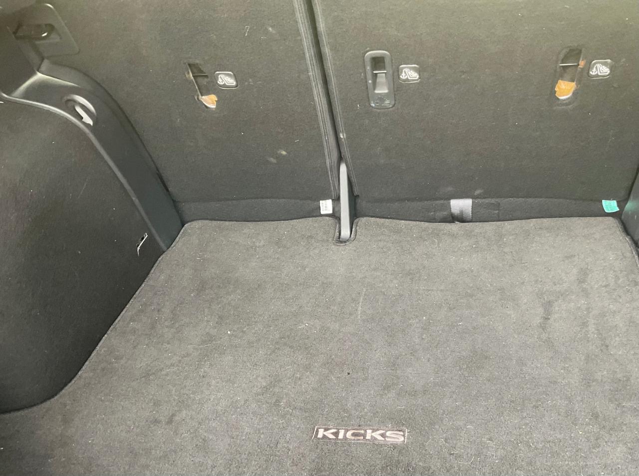 Nissan Kicks SV 2023