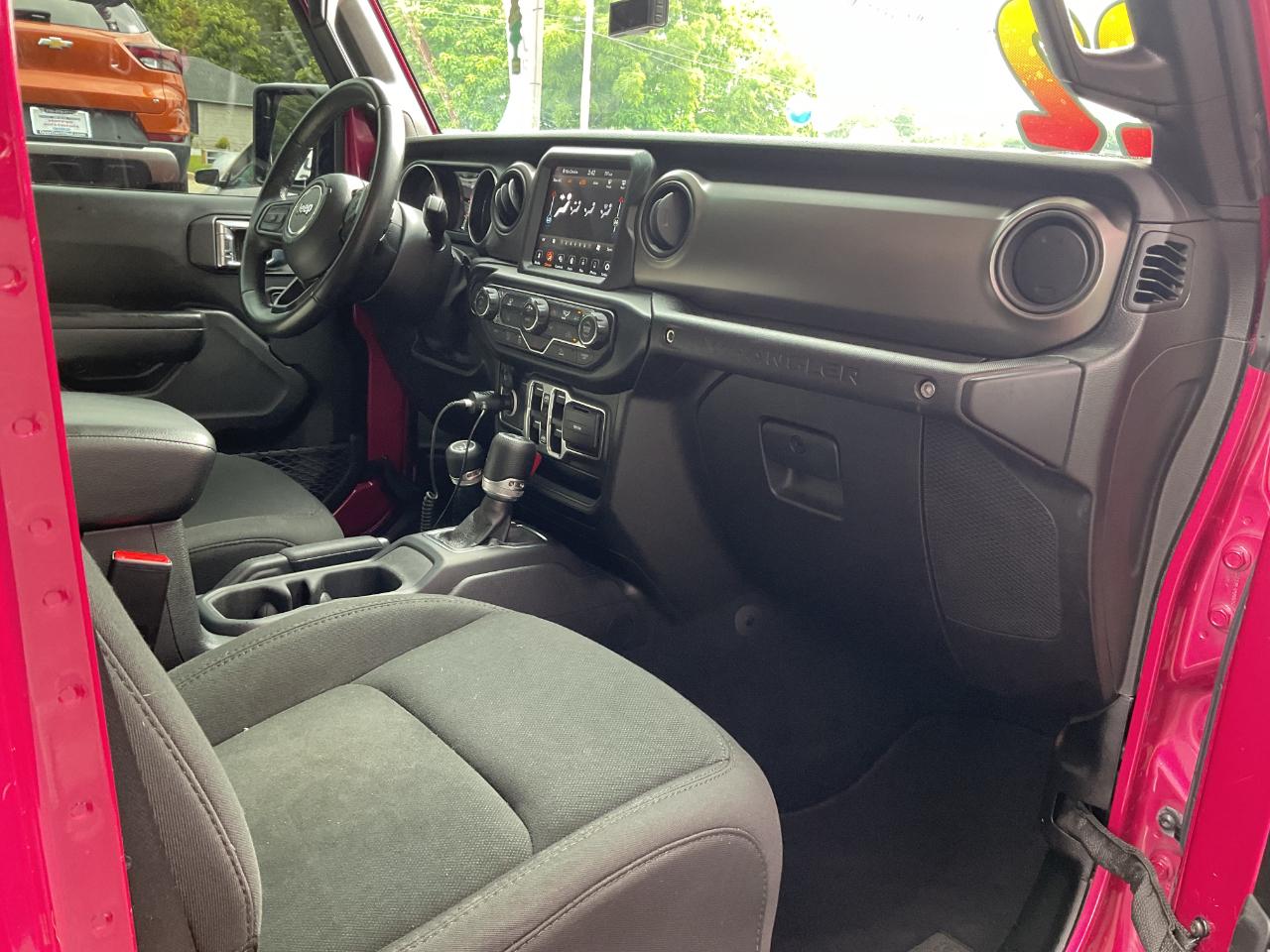 Jeep Wrangler Unlimited Sport 2022