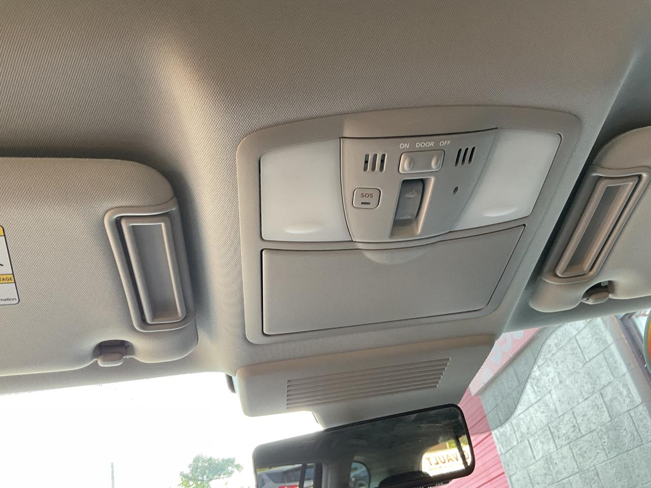 Nissan Armada Platinum AWD 2018