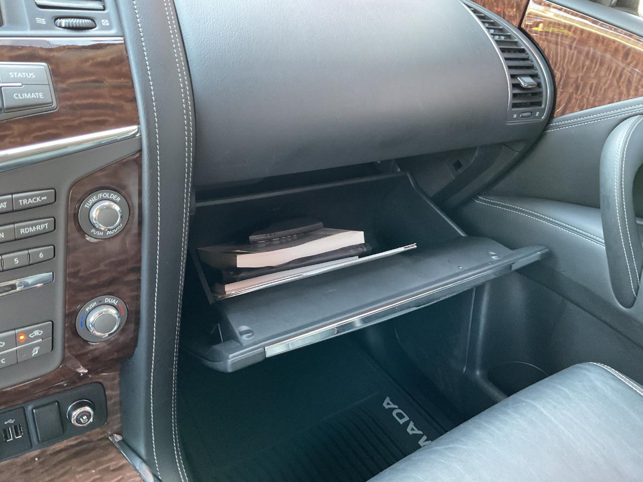 Nissan Armada Platinum AWD 2018