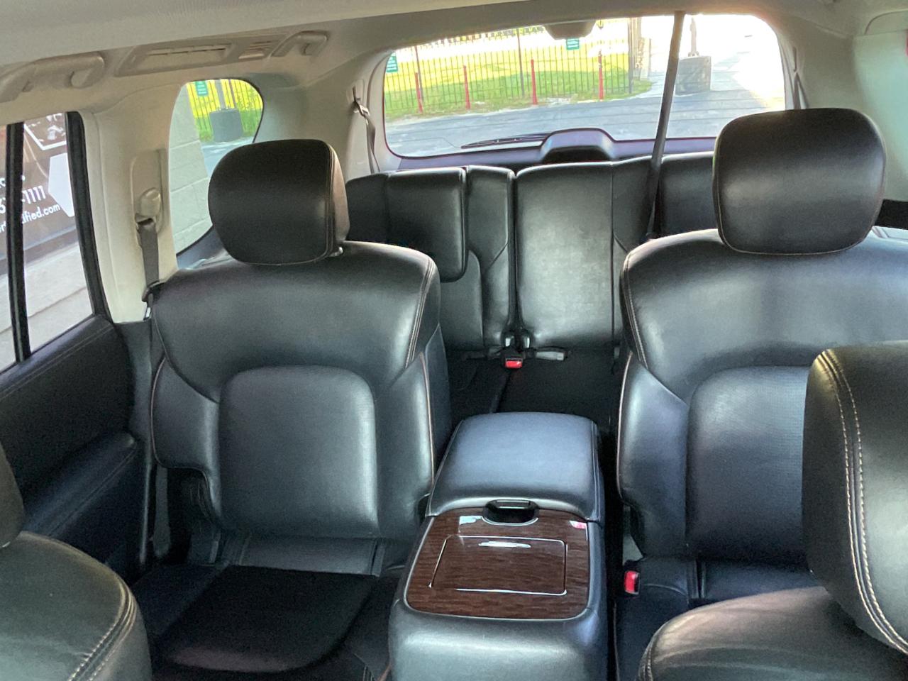 Nissan Armada Platinum AWD 2018