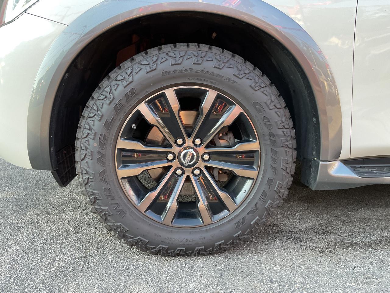 Nissan Armada Platinum AWD 2018