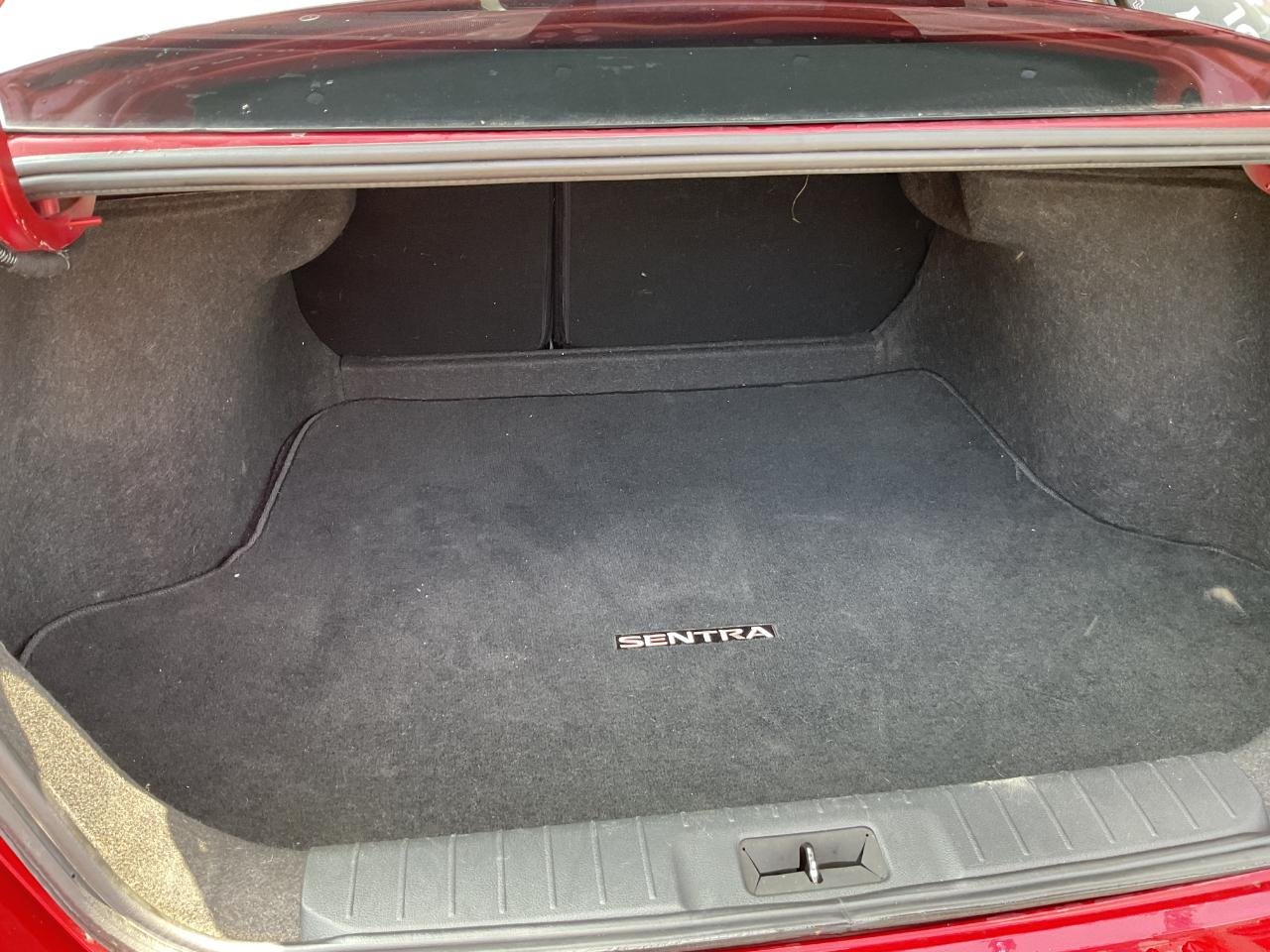 Nissan Sentra SV 2024