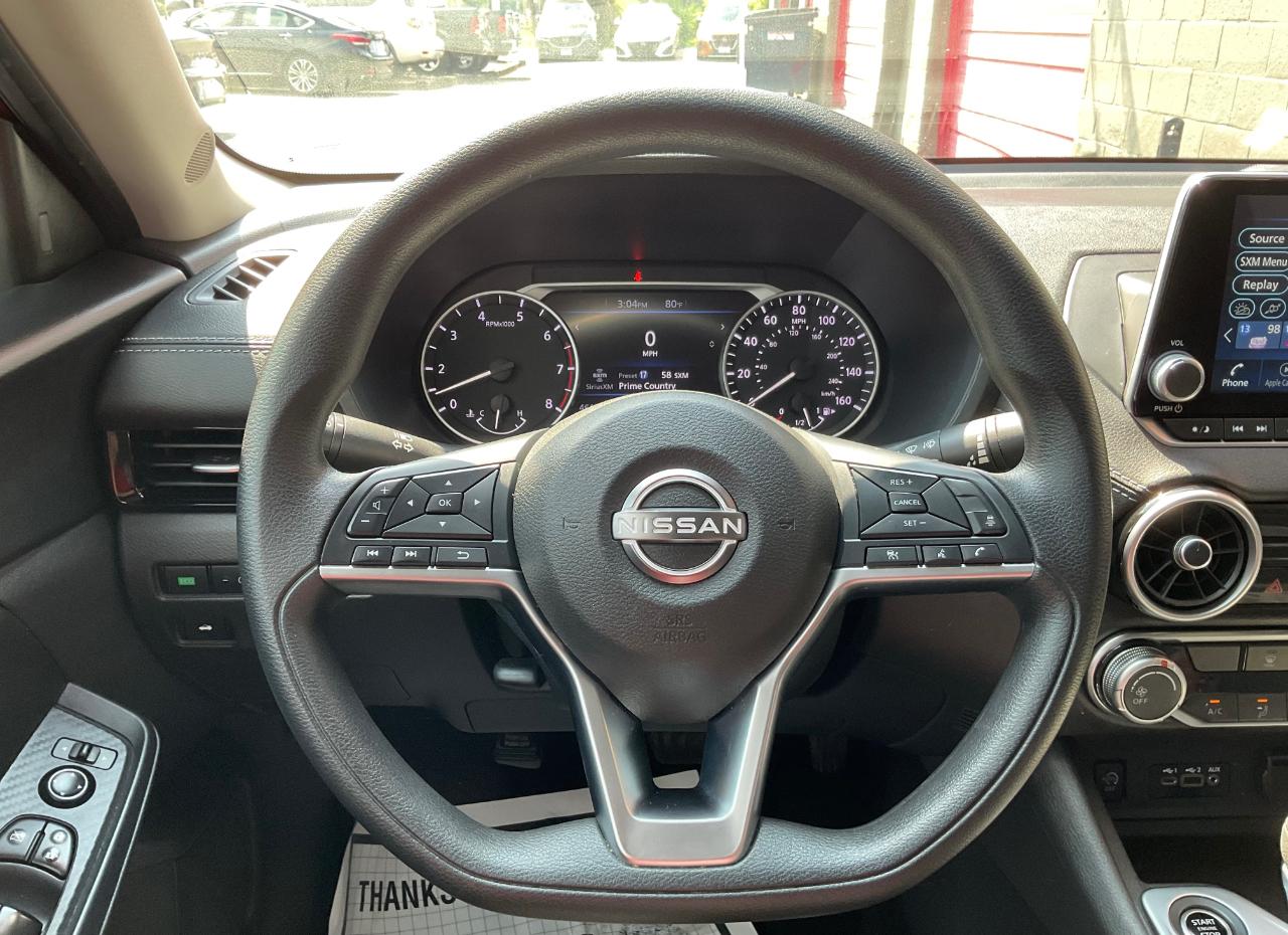 Nissan Sentra SV 2024