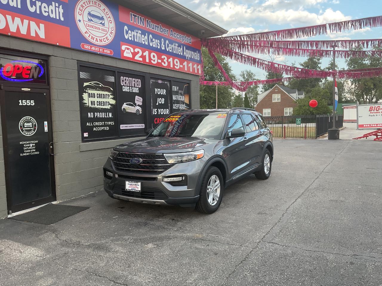 2023 Ford Explorer XLT