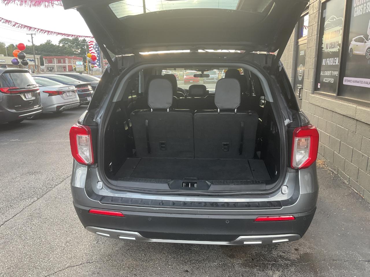 Ford Explorer XLT RWD 2023