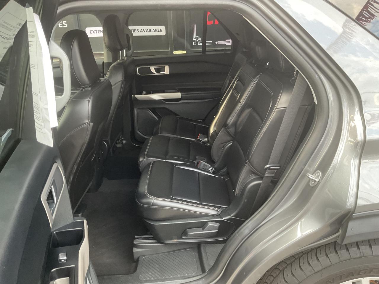 Ford Explorer XLT RWD 2023