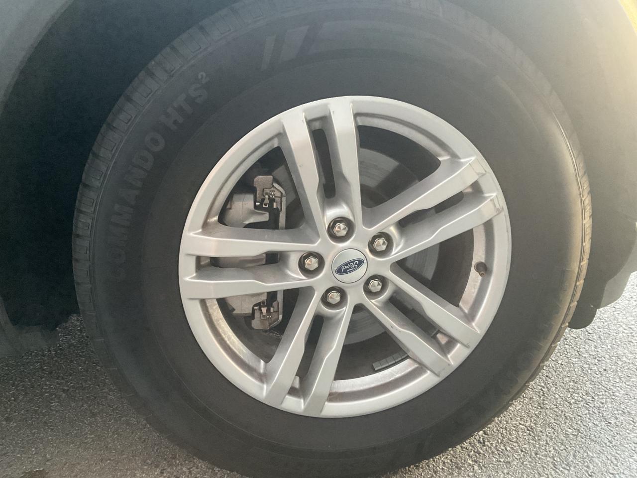 Ford Explorer XLT RWD 2023