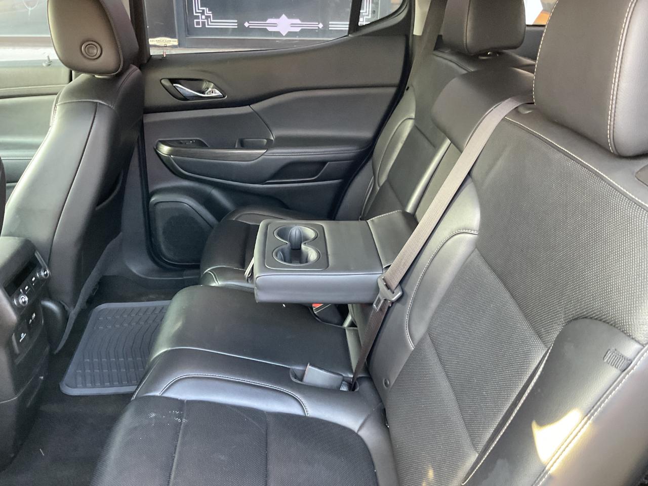 GMC Acadia SLT AWD 2023
