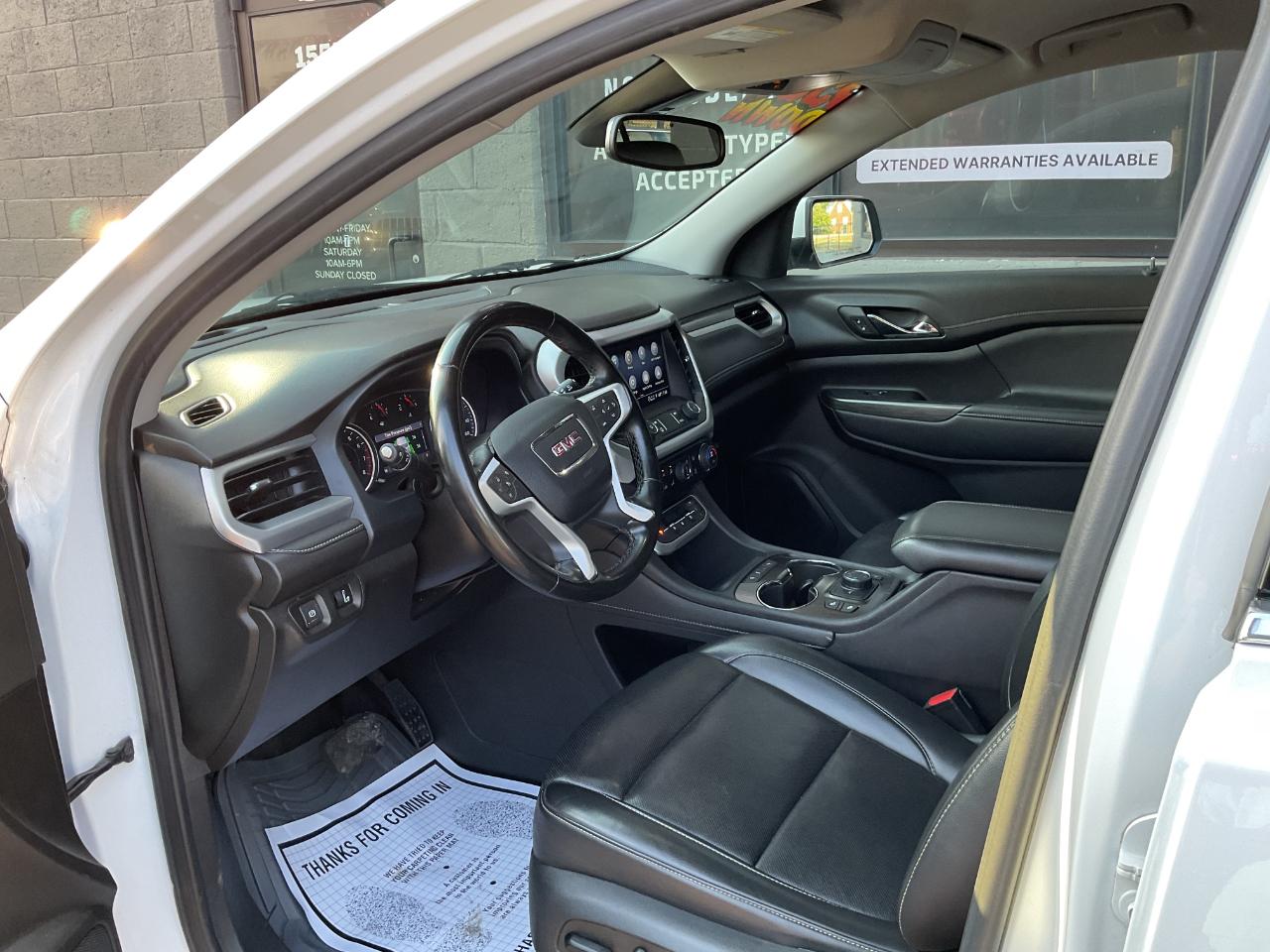 GMC Acadia SLT AWD 2023