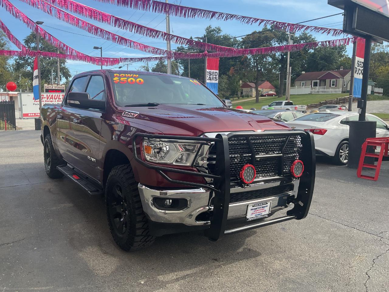RAM 1500 Big Horn/Lone Star 4x4 Crew Cab 5'7" Box 2019