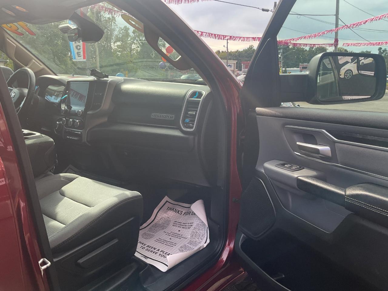 RAM 1500 Big Horn/Lone Star 4x4 Crew Cab 5'7" Box 2019