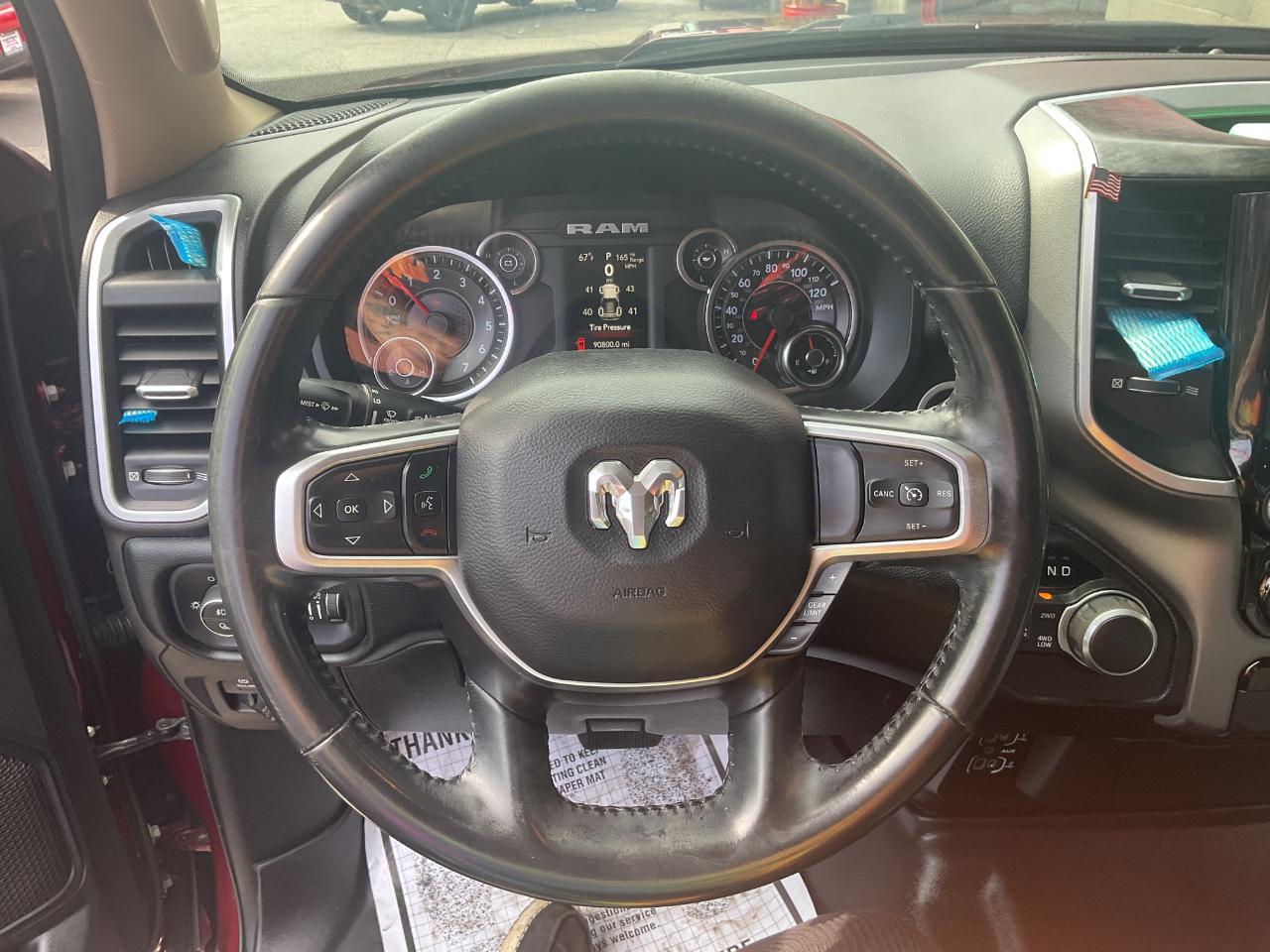RAM 1500 Big Horn/Lone Star 4x4 Crew Cab 5'7" Box 2019