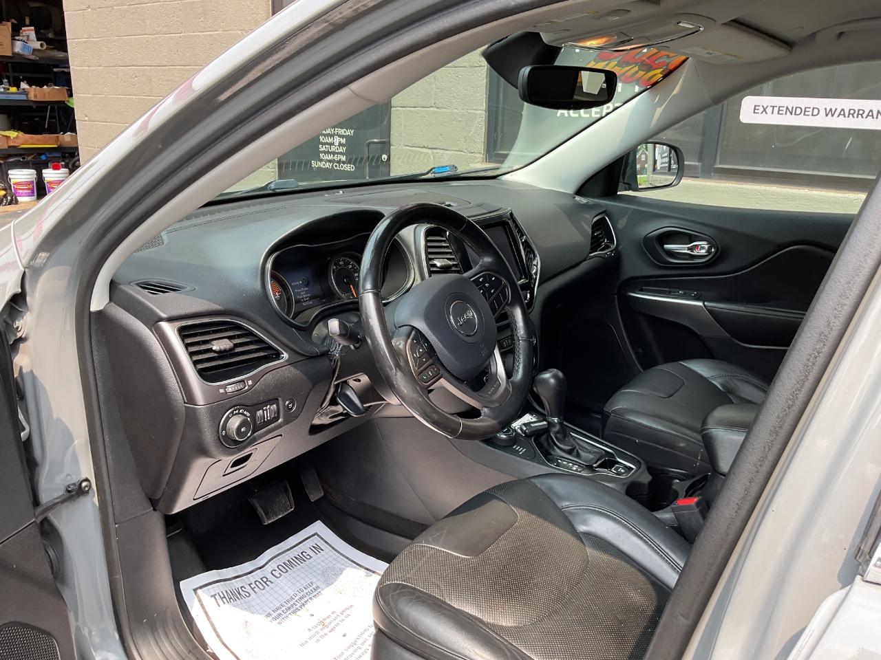 Jeep Cherokee Limited 4WD 2020