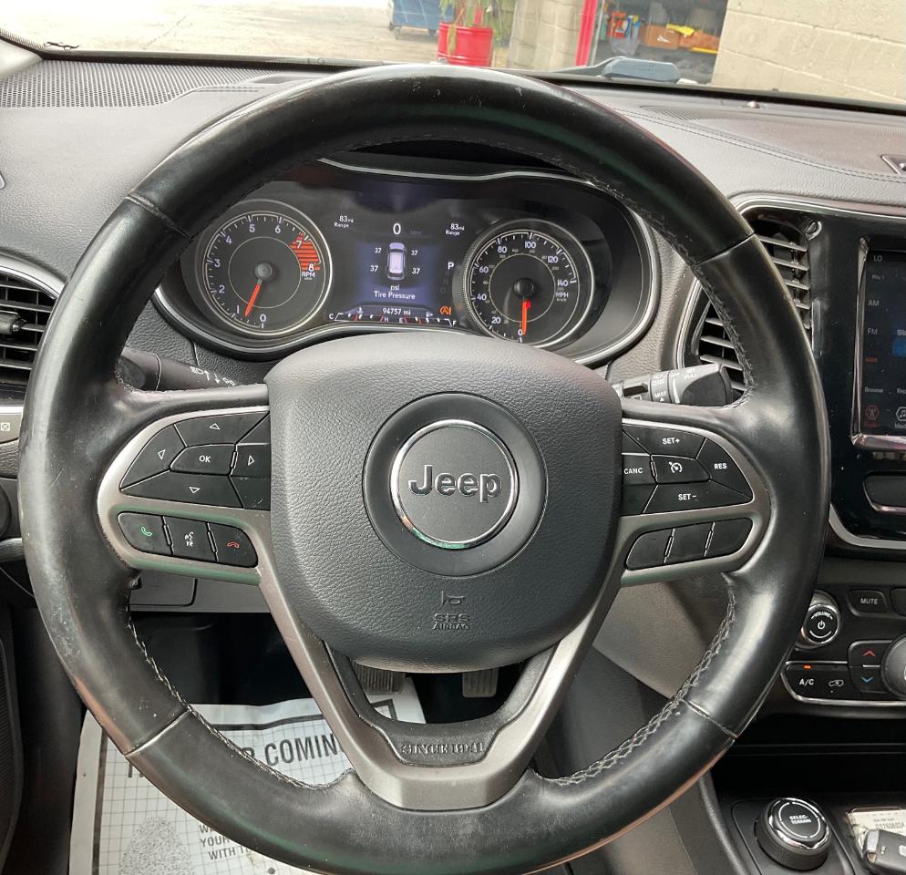 Jeep Cherokee Limited 4WD 2020