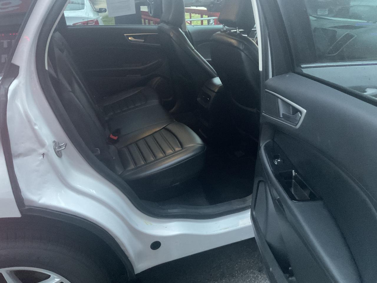 Ford Edge SEL AWD 2024