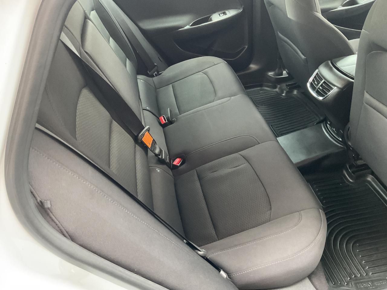 Chevrolet Malibu 4dr Sdn LT w/1LT 2017