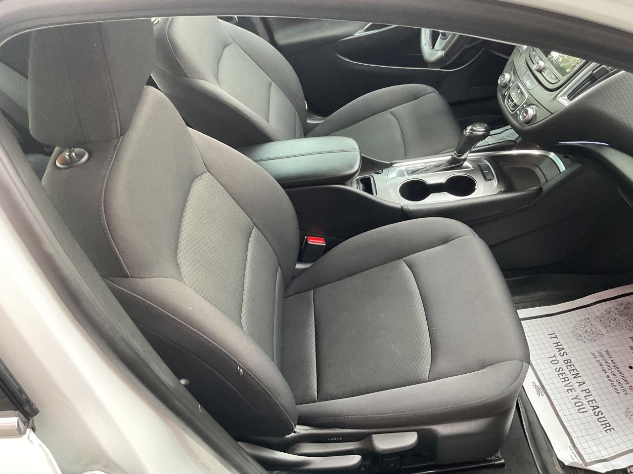 Chevrolet Malibu 4dr Sdn LT w/1LT 2017