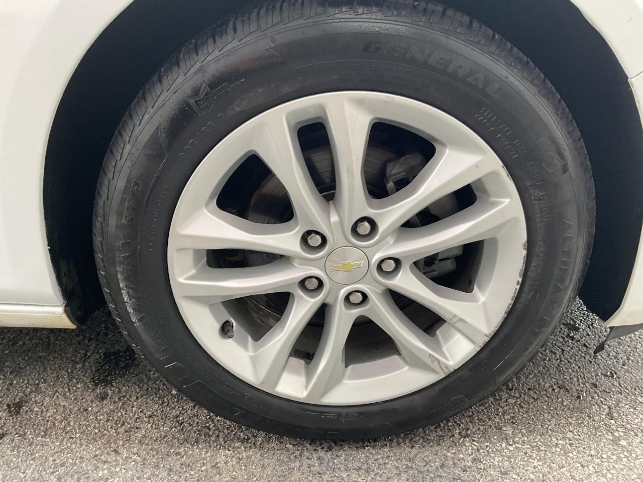 Chevrolet Malibu 4dr Sdn LT w/1LT 2017