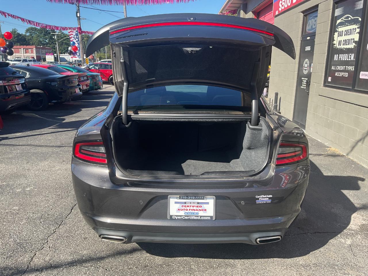 Dodge Charger SXT RWD 2022
