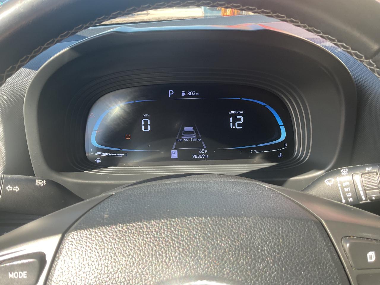 Hyundai Venue Limited IVT 2023