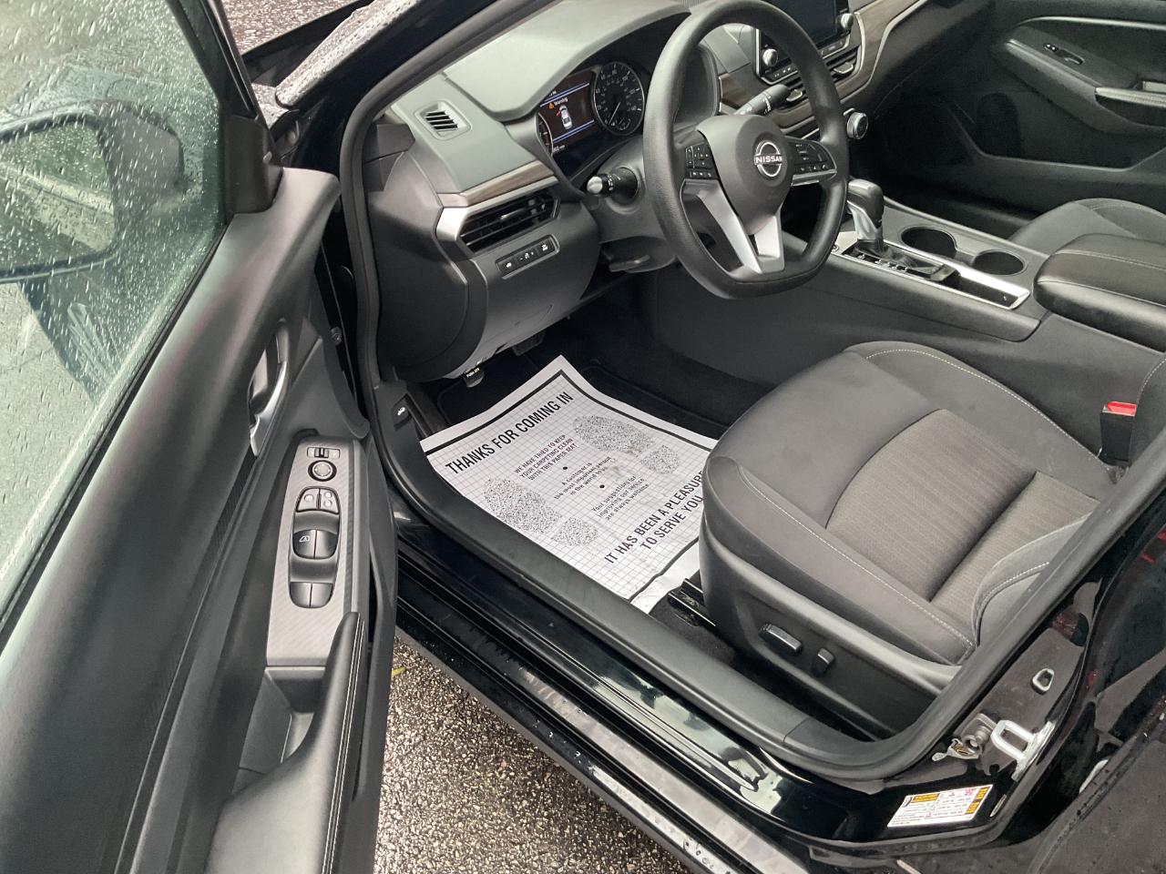 Nissan Altima SV FWD 2025