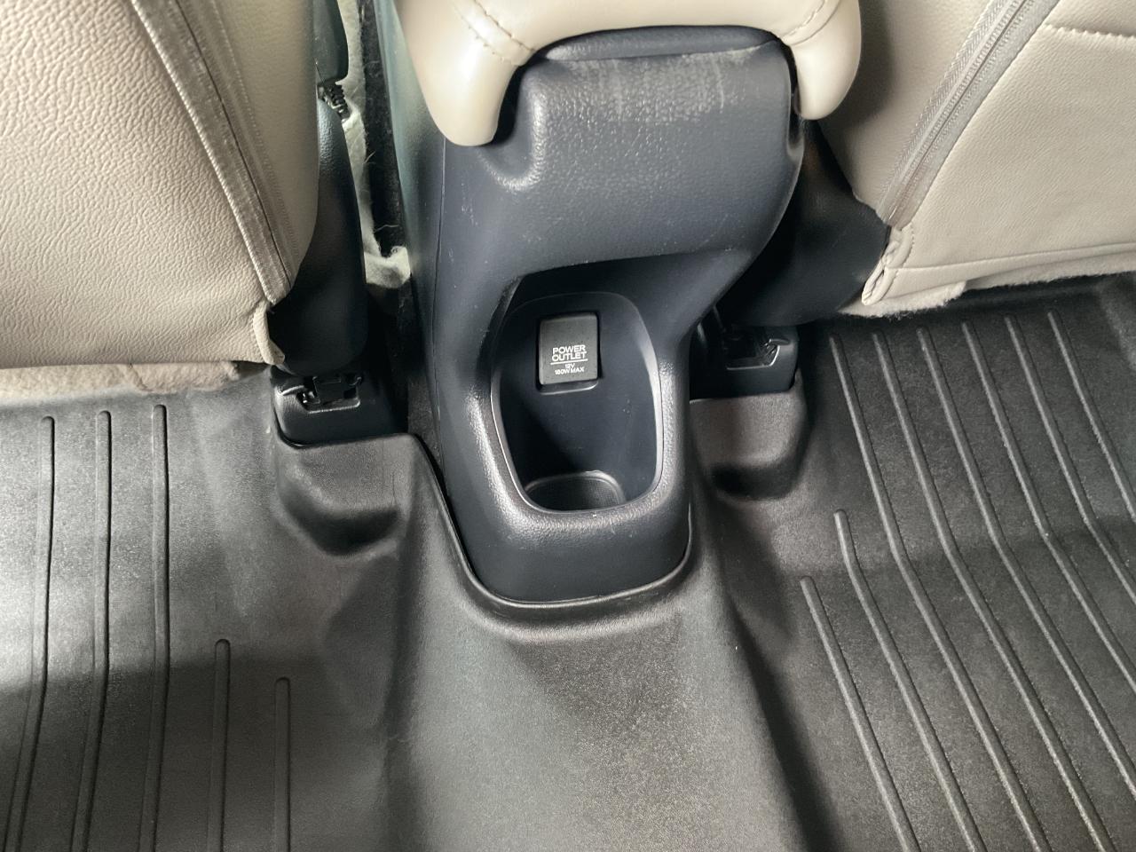 Honda HR-V EX-L Navi 2WD CVT 2017