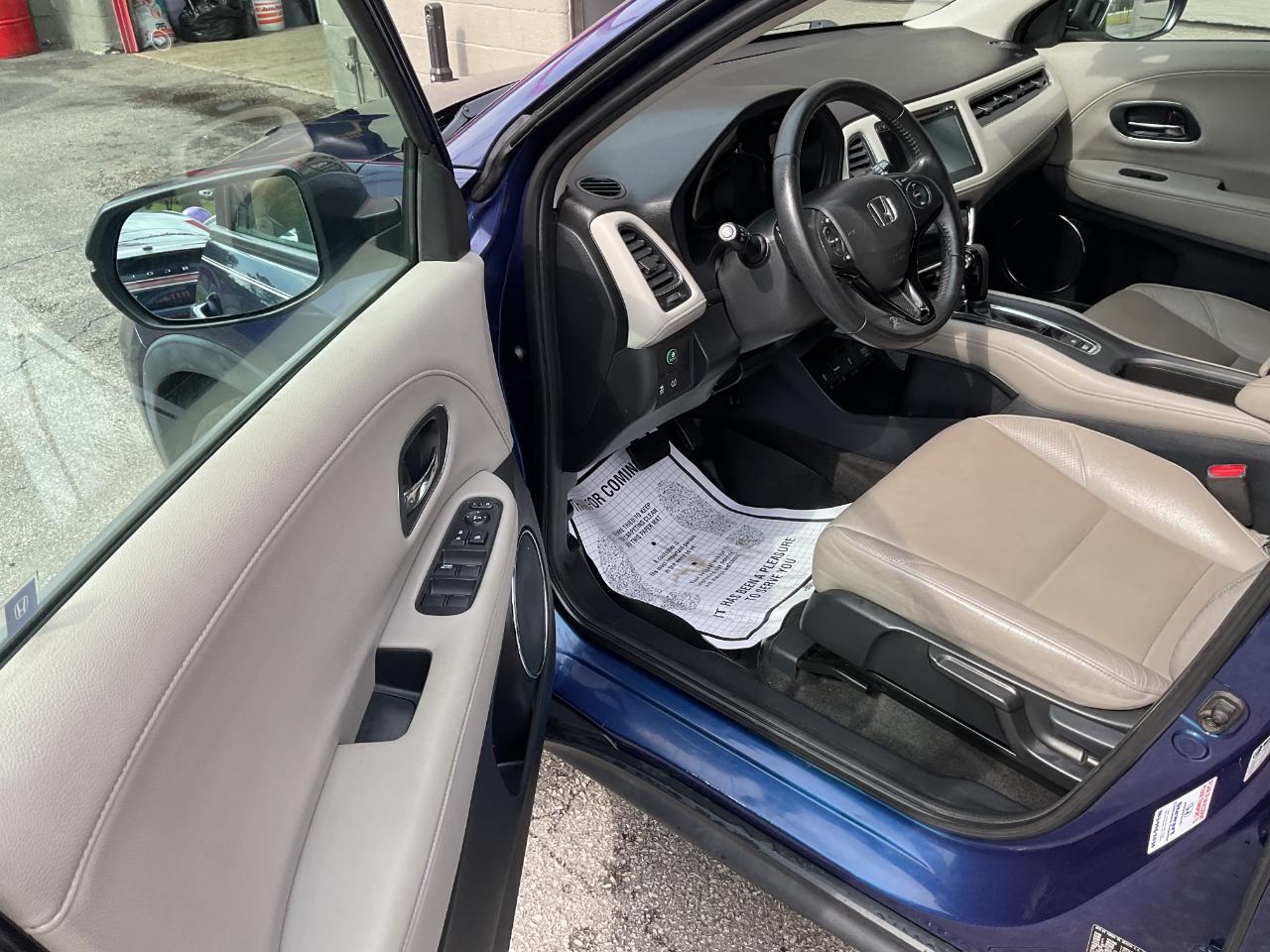 Honda HR-V EX-L Navi 2WD CVT 2017
