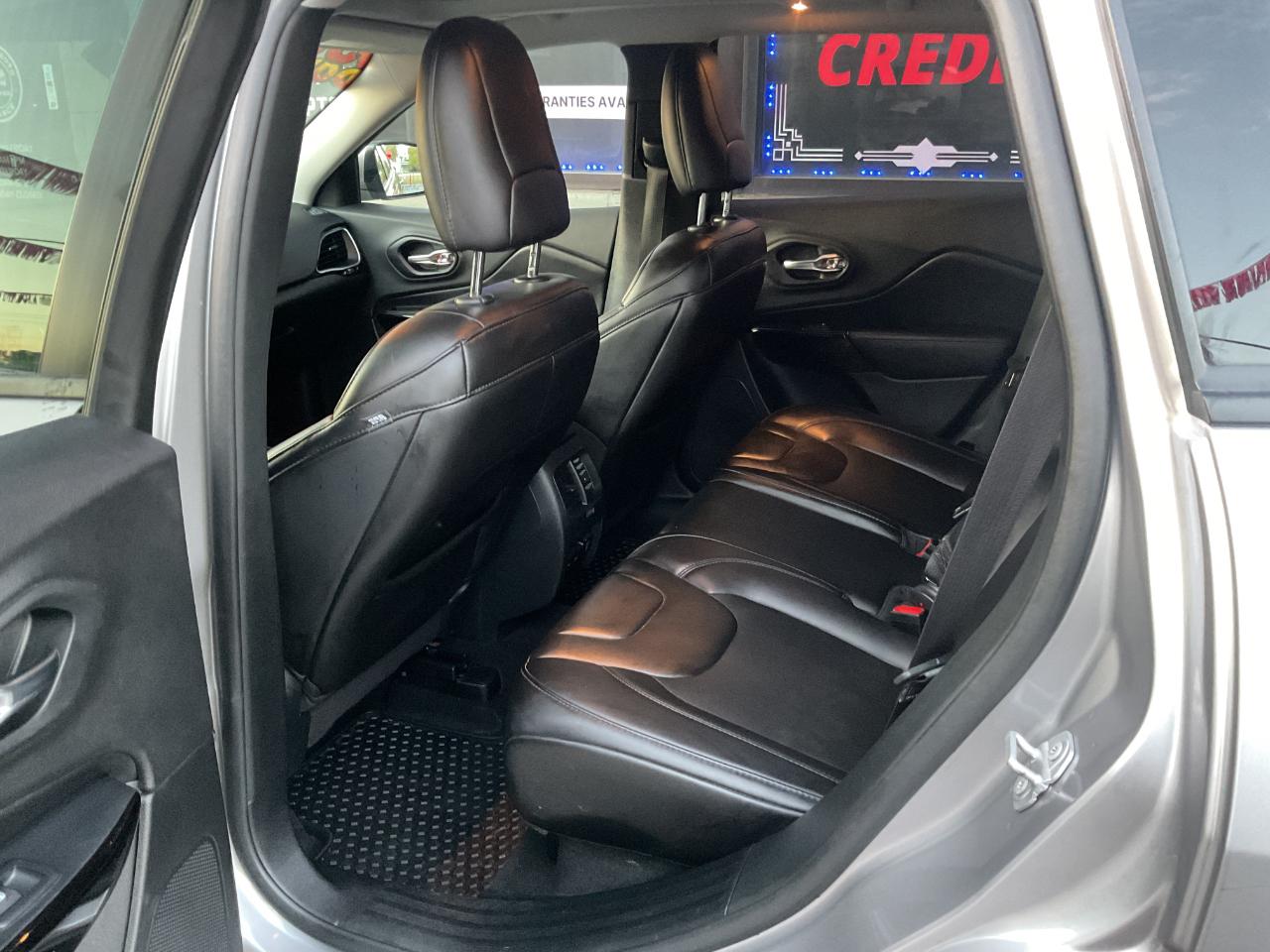 Jeep Cherokee Altitude 4x4 2019