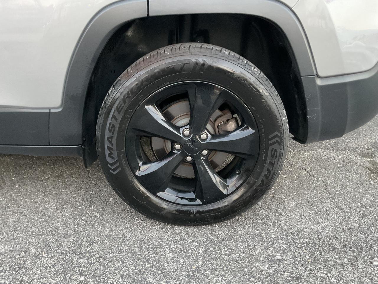 Jeep Cherokee Altitude 4x4 2019