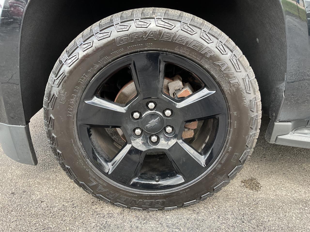 Chevrolet Tahoe 4WD 4dr LT 2017