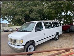 1996 Ford Club Wagon 