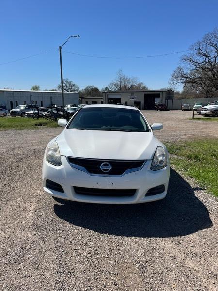 Nissan Altima 2.5 S CVT Coupe 2013