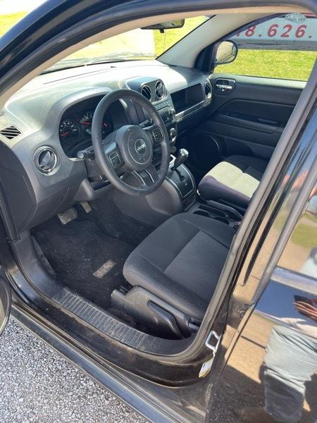 Jeep Compass Latitude FWD 2012