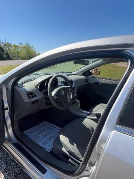 Chevrolet Malibu 1LT 2011