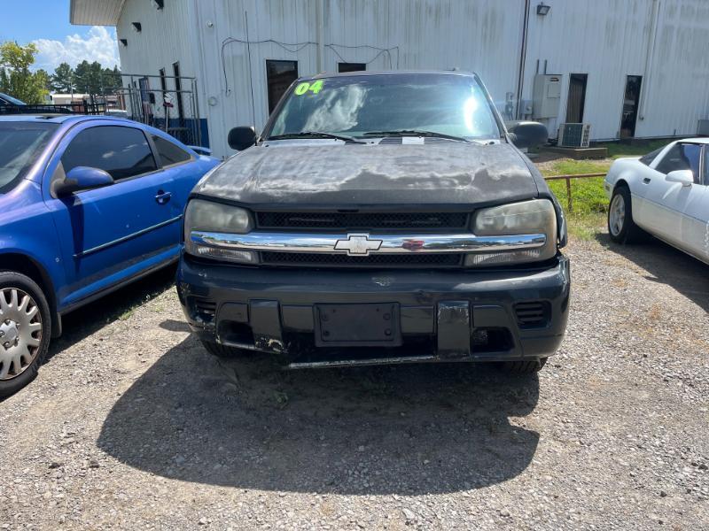 Chevrolet TrailBlazer LS 2WD 2004