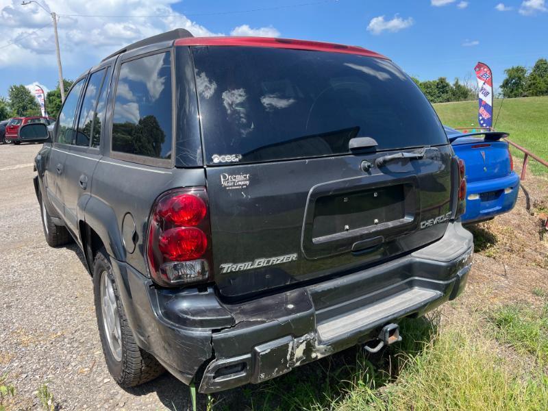 Chevrolet TrailBlazer LS 2WD 2004