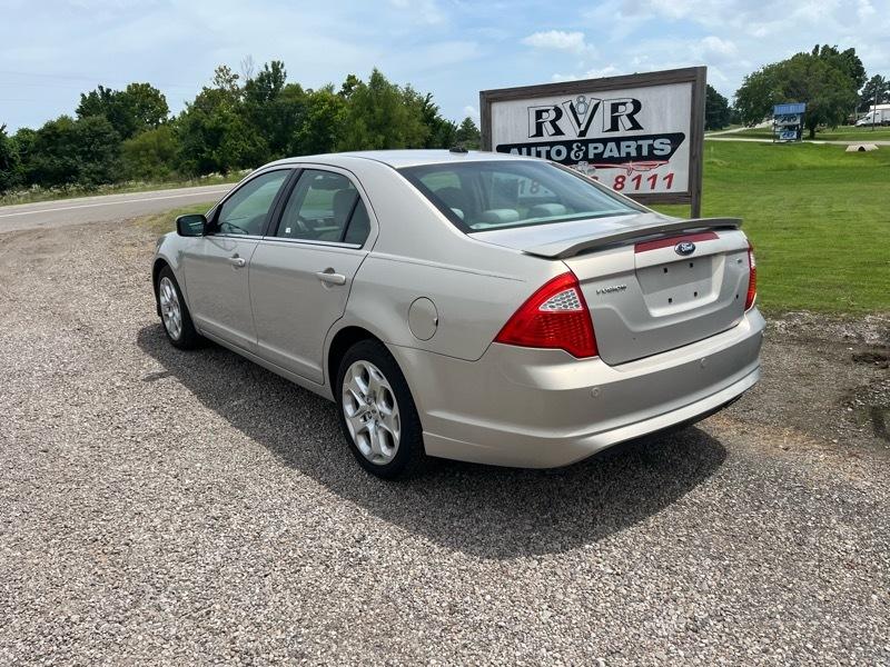 Ford Fusion SE 2010