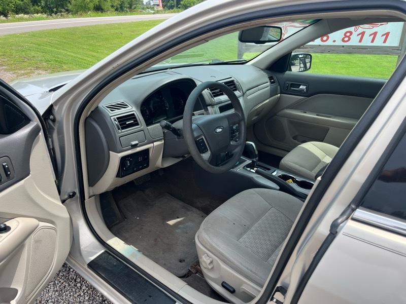 Ford Fusion SE 2010
