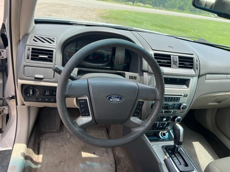 Ford Fusion SE 2010
