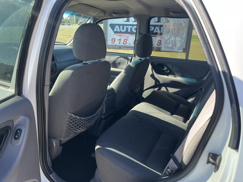 Ford Escape XLT Sport 4WD 2002